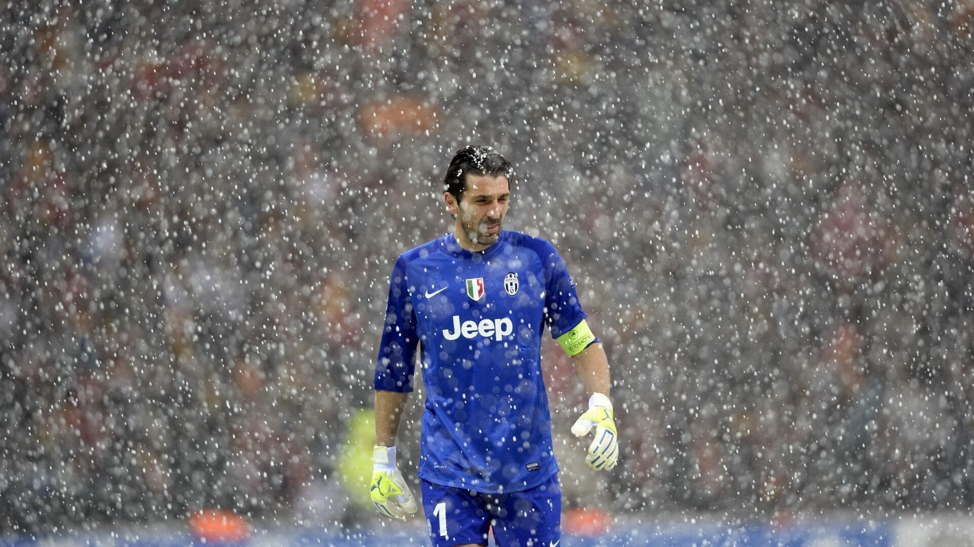 巴西中场威廉·波普租借加盟上海海港 中超争冠格局再添变数